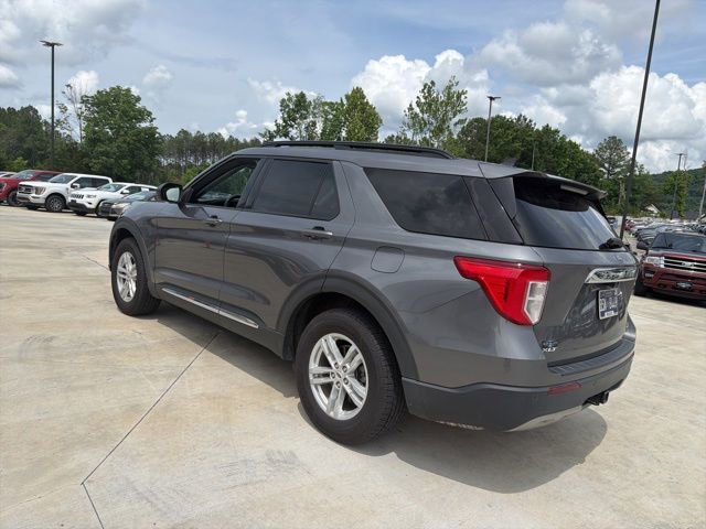 Certified 2021 Ford Explorer XLT w/ Equipment Group 202A AWD/4WD image 17