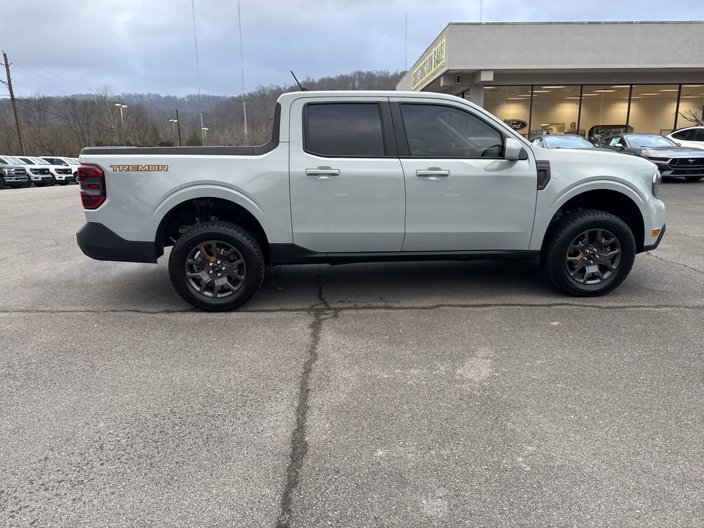 Certified 2023 Ford Maverick Tremor w/ Tremor Off-Road Package AWD/4WD image 4