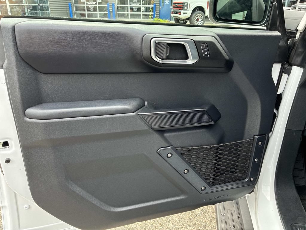 Certified 2025 Ford Bronco Outer Banks AWD/4WD image 20