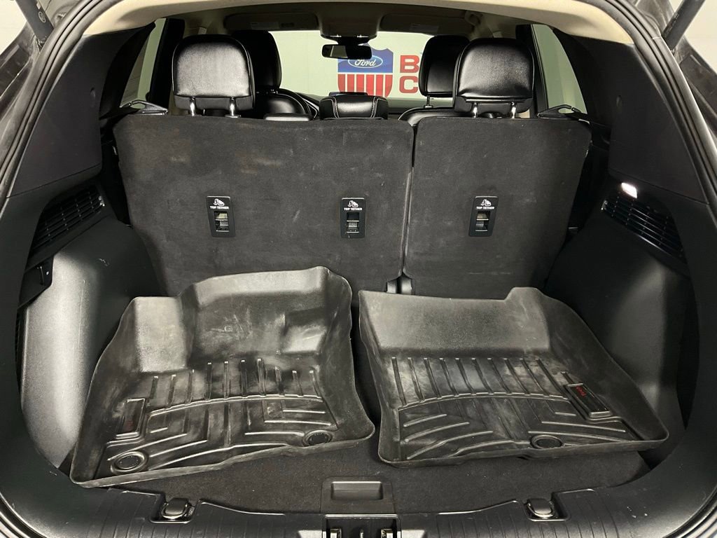 Certified 2020 Ford Escape Titanium image 11