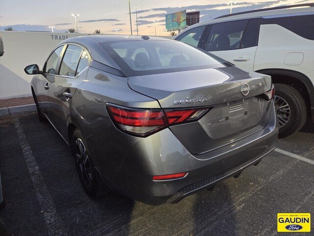 Used 2025 Nissan Sentra SV w/ All-Weather Package FWD image 4