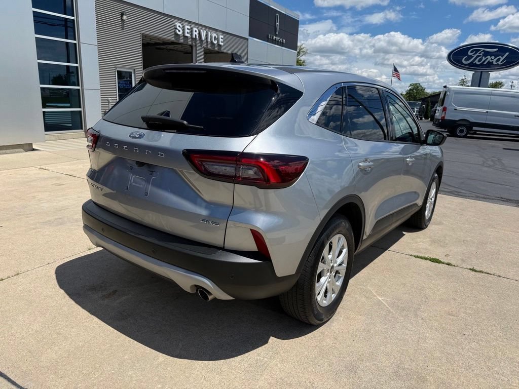 Certified 2023 Ford Escape Active w/ Tech Pack #1 AWD/4WD image 9