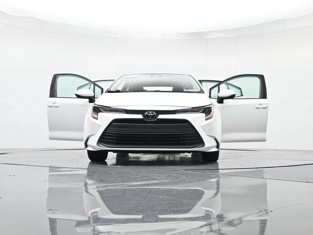 Used 2024 Toyota Corolla LE FWD image 52