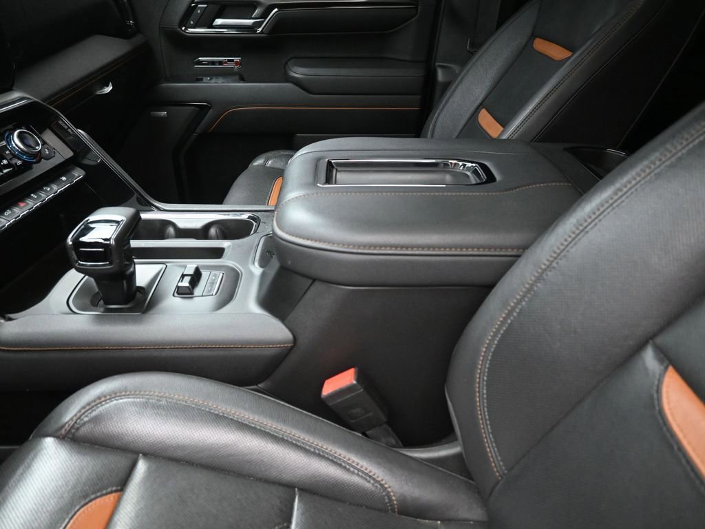 Used 2022 GMC Sierra 1500 AT4 w/ AT4 Premium Package image 23