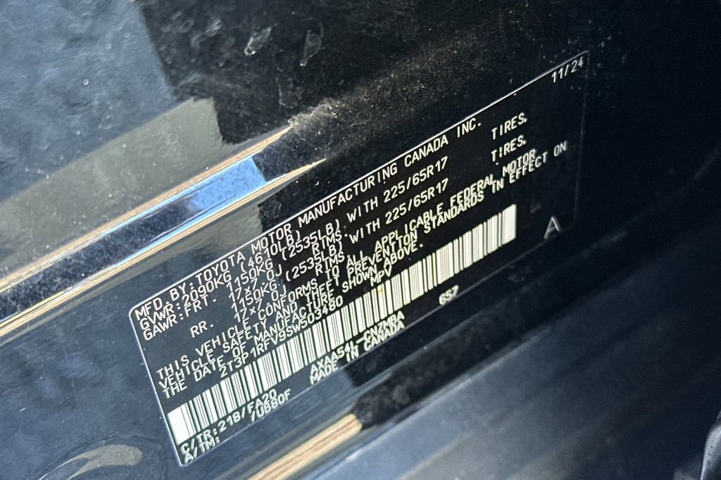 Used 2025 Toyota RAV4 XLE image 24