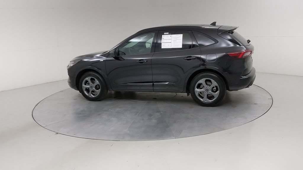 Certified 2024 Ford Escape ST-Line w/ Tech Pack #1 AWD/4WD image 18