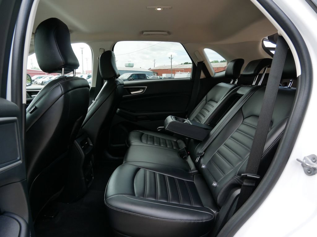 Certified 2024 Ford Edge SEL w/ Convenience Package AWD/4WD image 11