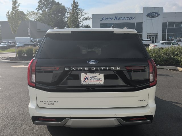 Certified 2025 Ford Expedition Max Platinum w/ Platinum Ultimate Package AWD/4WD image 5