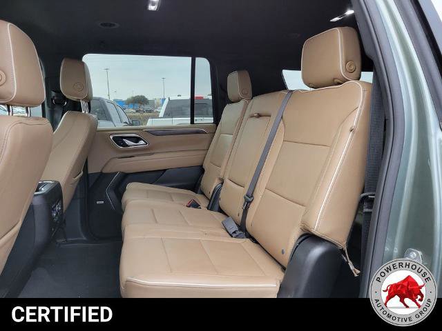 Used 2024 Chevrolet Suburban Premier image 16