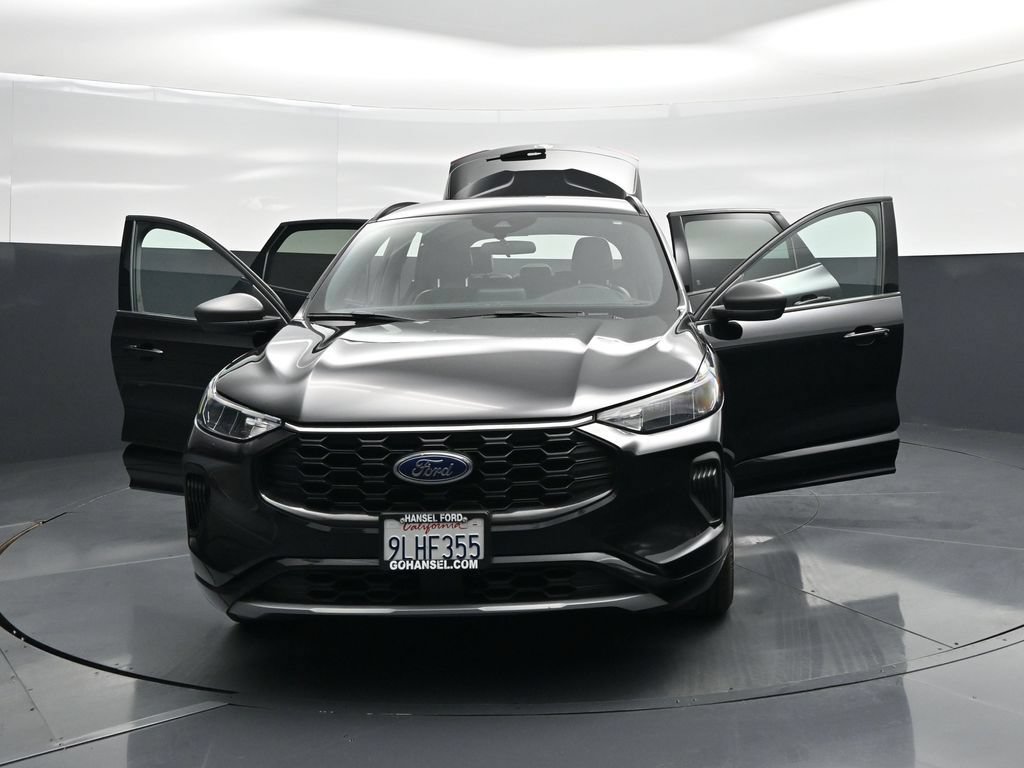 Certified 2024 Ford Escape ST-Line w/ Equipment Group 301A FWD image 30