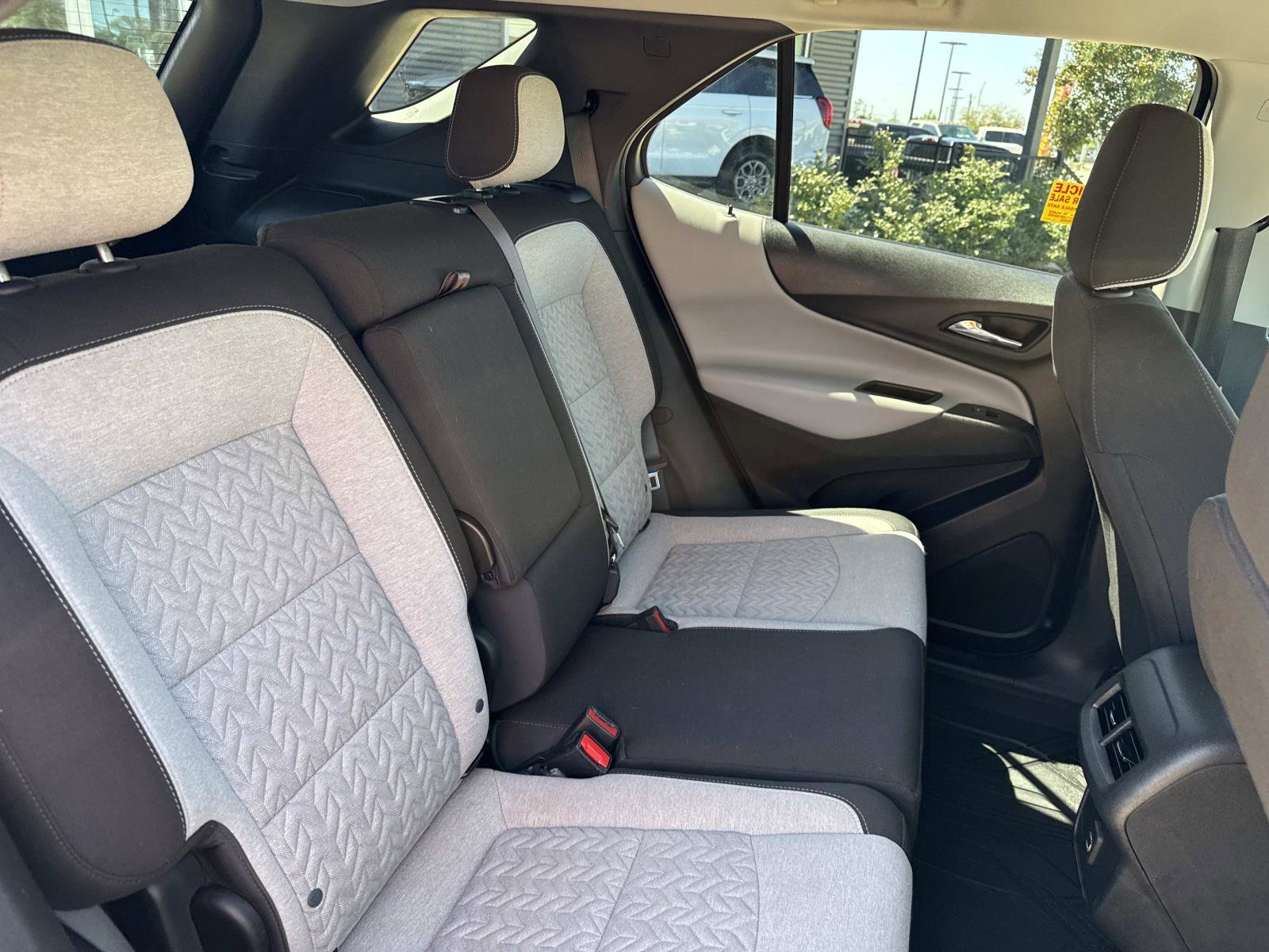 Used 2022 Chevrolet Equinox LS w/ LS Convenience Package image 10