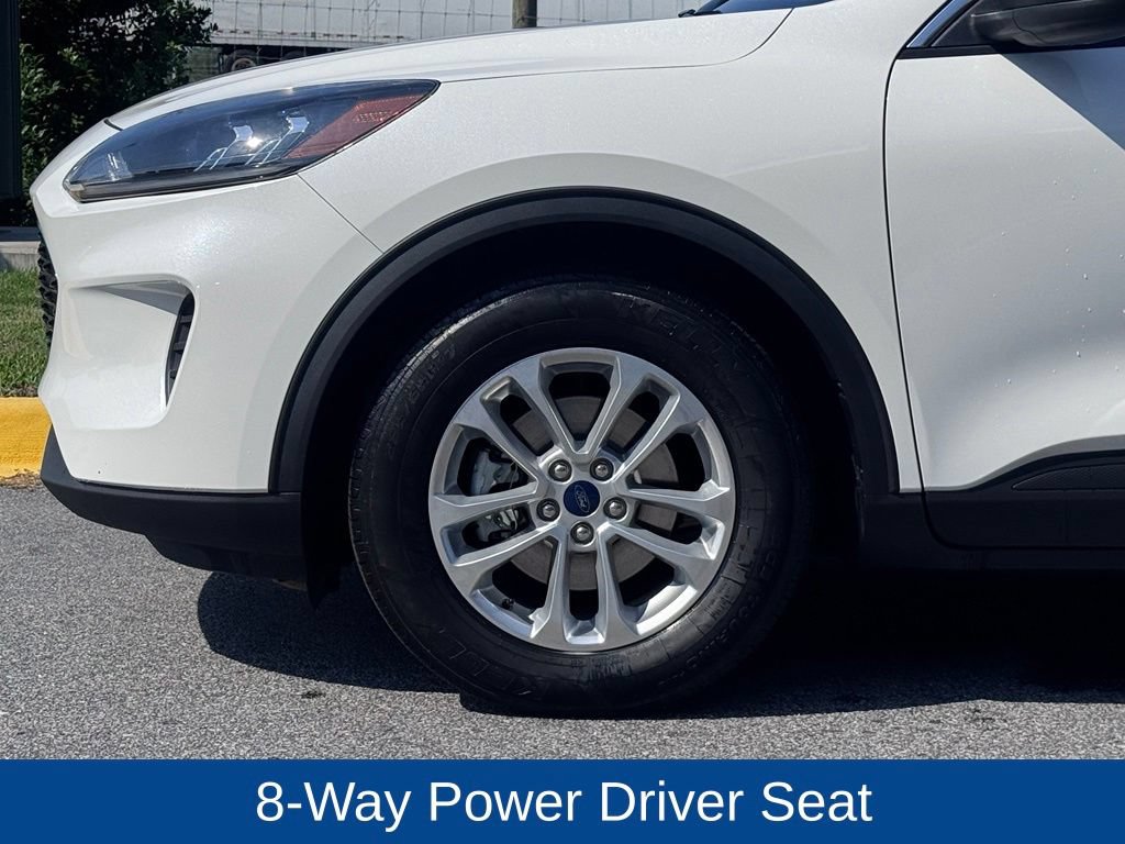 Certified 2022 Ford Escape SE w/ Convenience Package FWD image 8