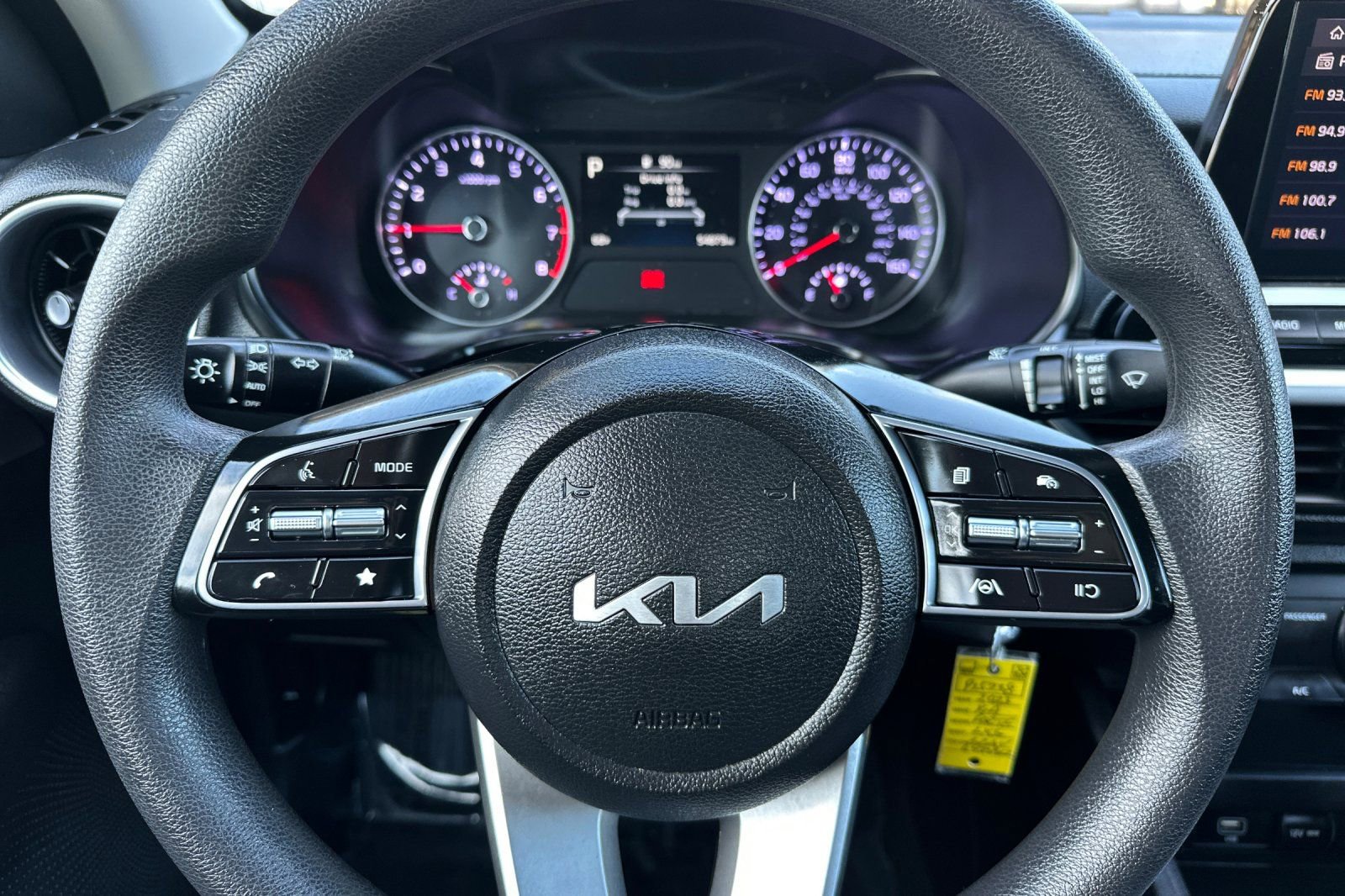 Used 2023 Kia Forte LXS FWD image 17