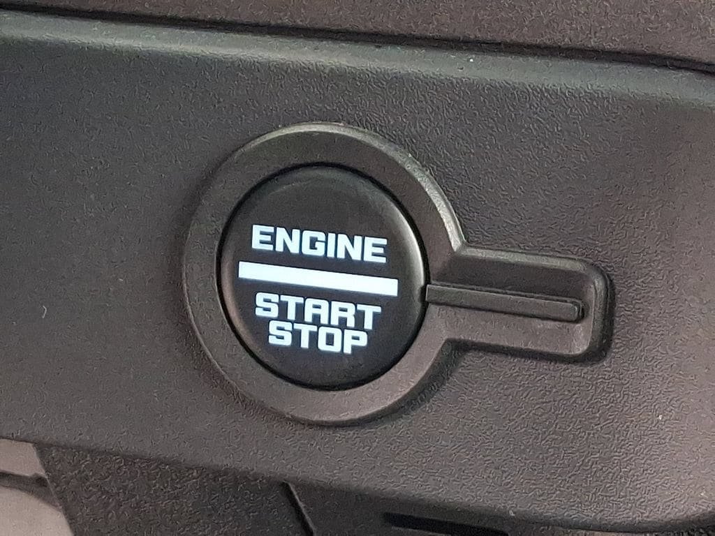 Certified 2025 Ford Bronco Badlands AWD/4WD image 28
