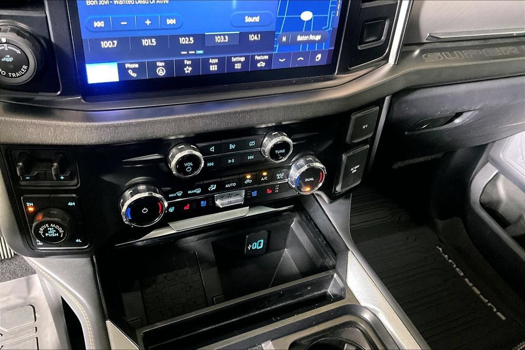 Certified 2024 Ford F250 Platinum w/ Tremor Off-Road Package AWD/4WD image 25