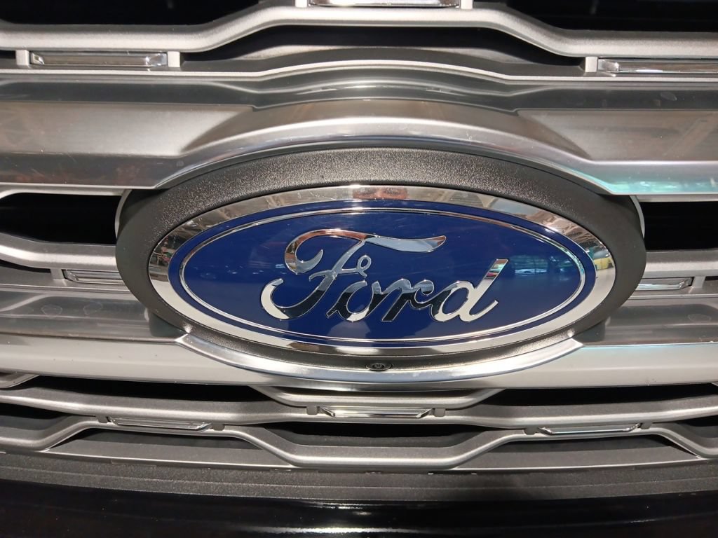 Certified 2024 Ford Expedition Platinum AWD/4WD image 14