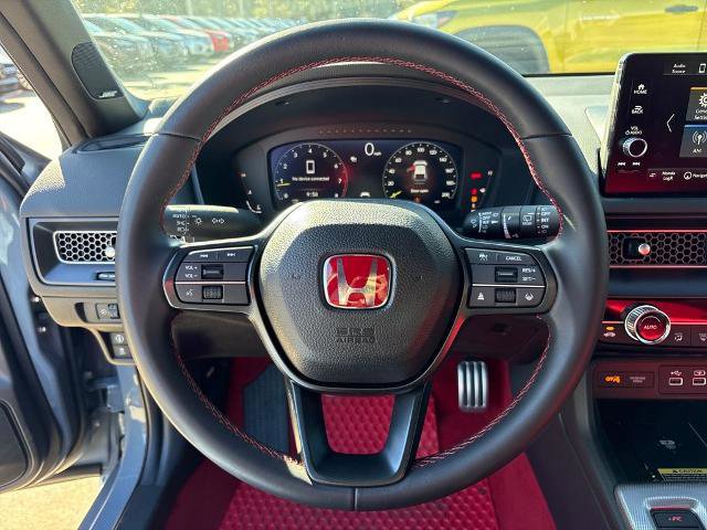 Used 2025 Honda Civic Type R image 16