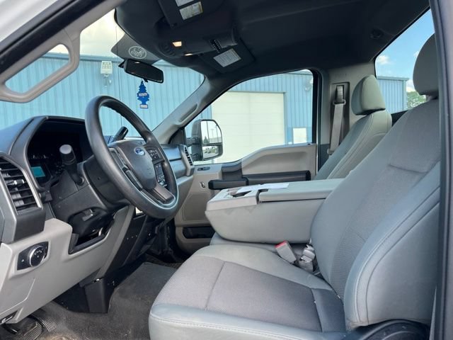 Certified 2019 Ford F250 XL w/ XL Value Package AWD/4WD image 3