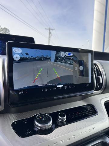 Certified 2025 Ford Expedition Active image 19