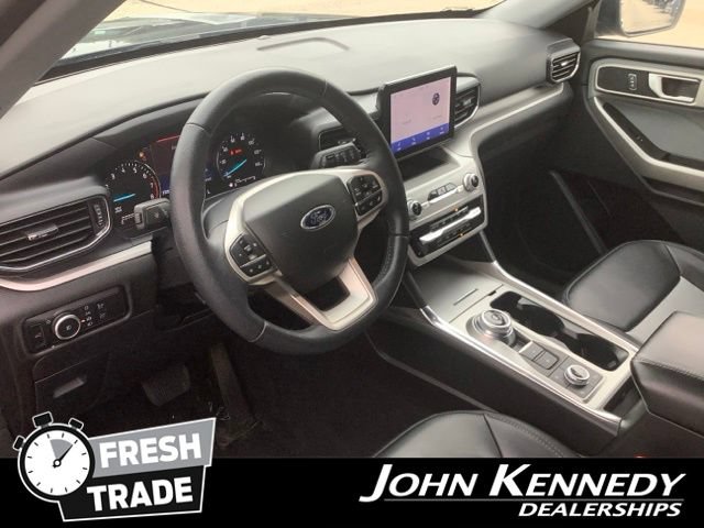 Certified 2023 Ford Explorer XLT w/ Equipment Group 202A AWD/4WD image 10