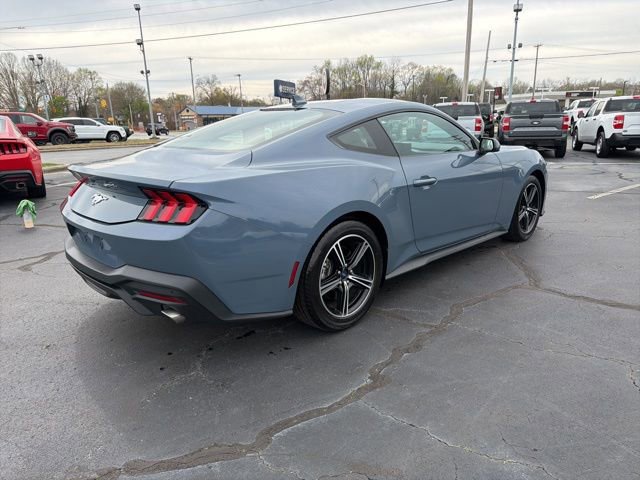 Certified 2024 Ford Mustang Coupe image 5