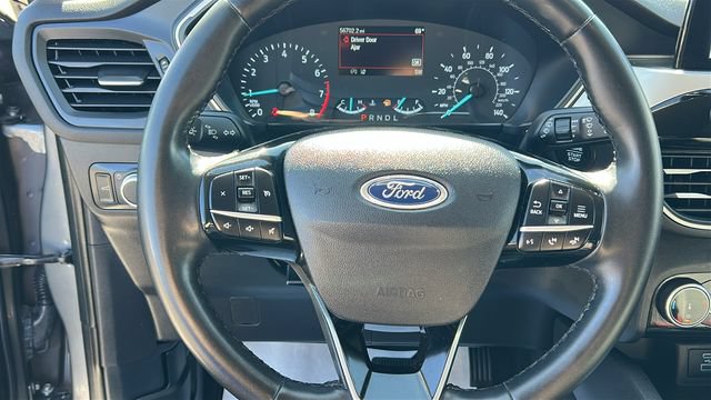 Certified 2022 Ford Escape SE w/ SE Sport Appearance Package AWD/4WD image 19