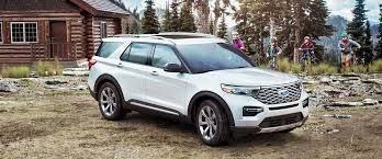 Certified 2020 Ford Explorer XLT RWD image 1