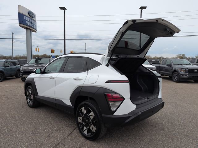 Used 2024 Hyundai Kona SEL AWD/4WD image 10