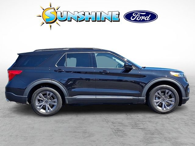 Certified 2023 Ford Explorer XLT w/ Equipment Group 202A AWD/4WD image 7