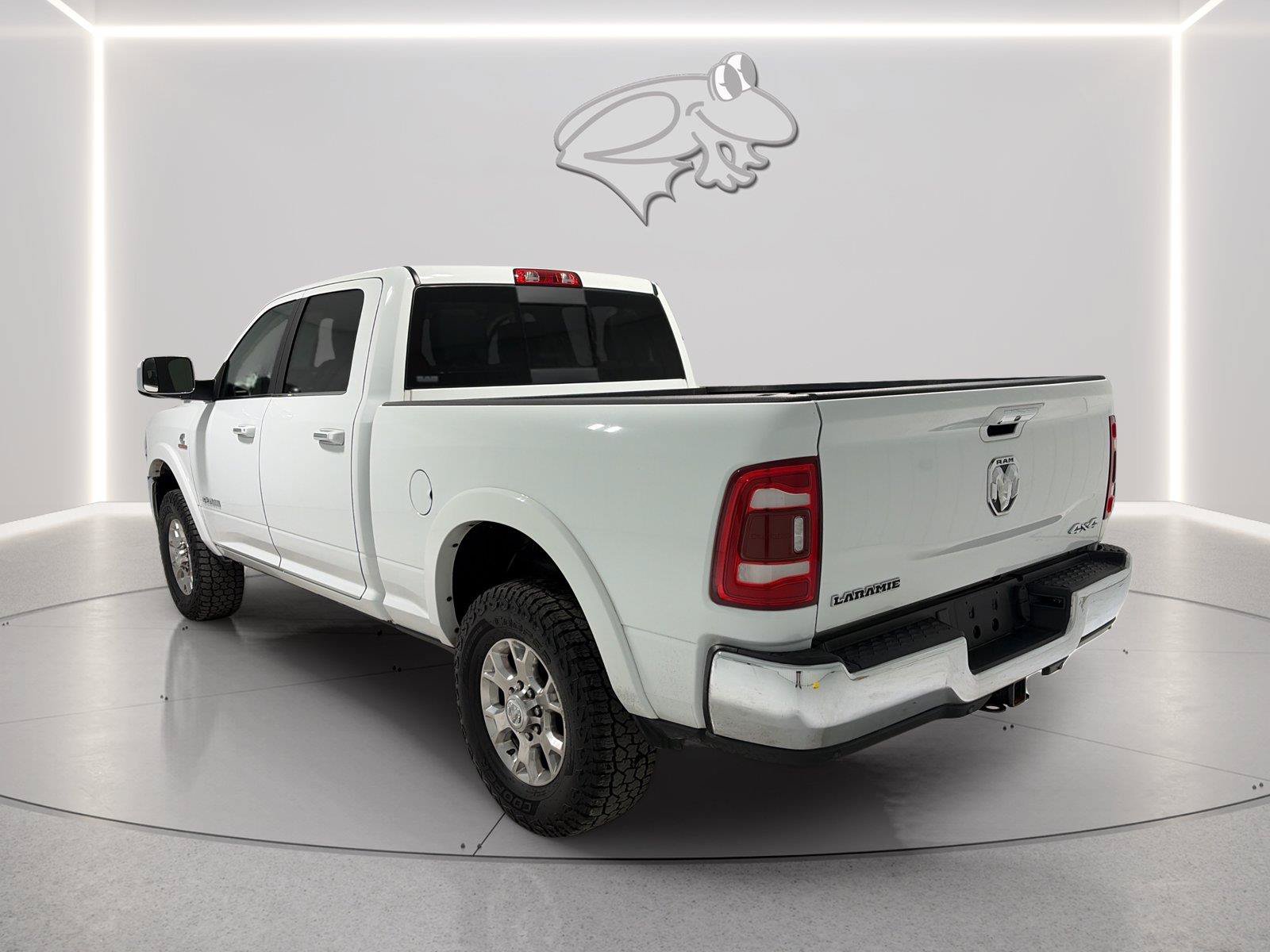 Used 2022 RAM 2500 Laramie AWD/4WD image 3