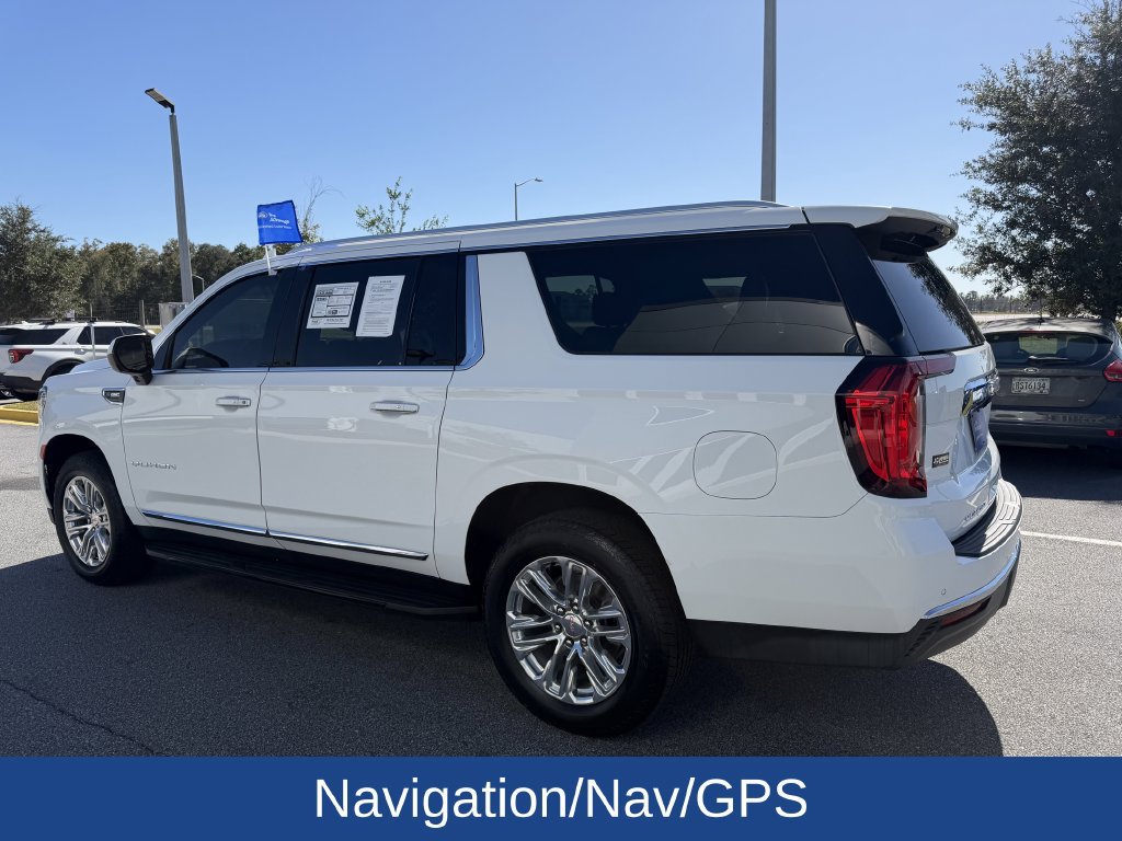 Used 2023 GMC Yukon XL SLT AWD/4WD image 6