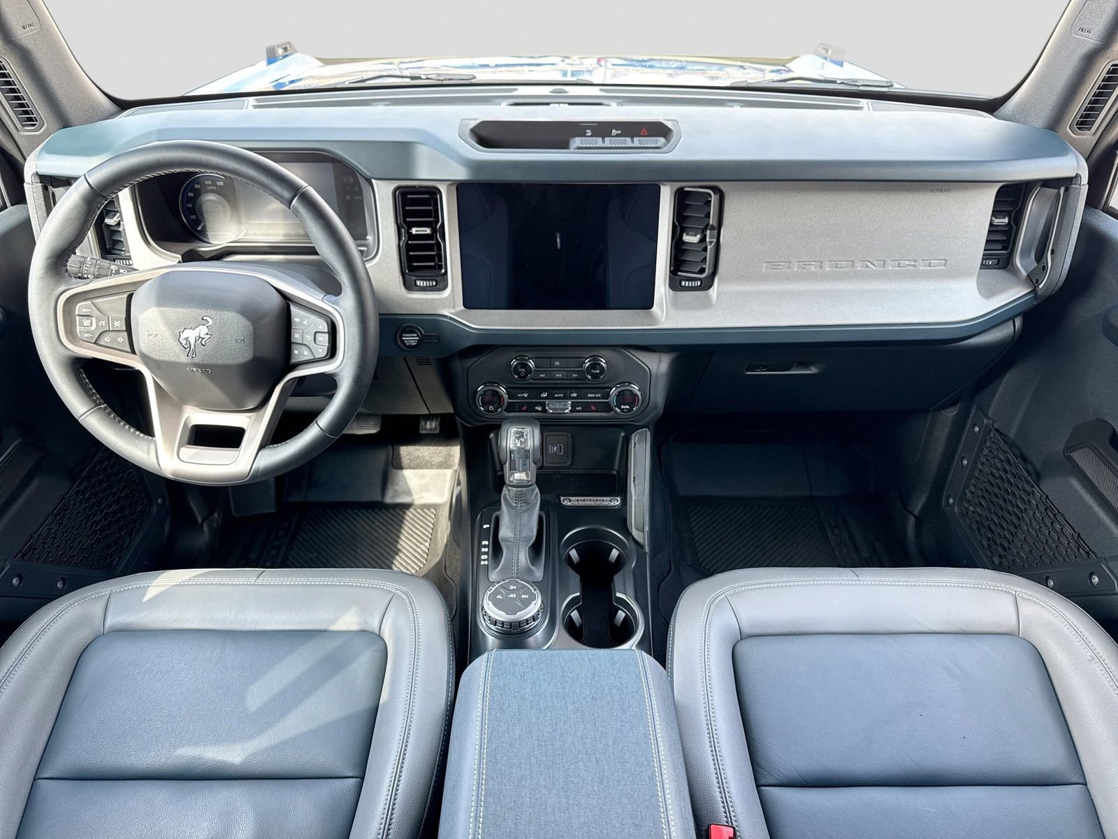 Certified 2024 Ford Bronco Outer Banks AWD/4WD image 14
