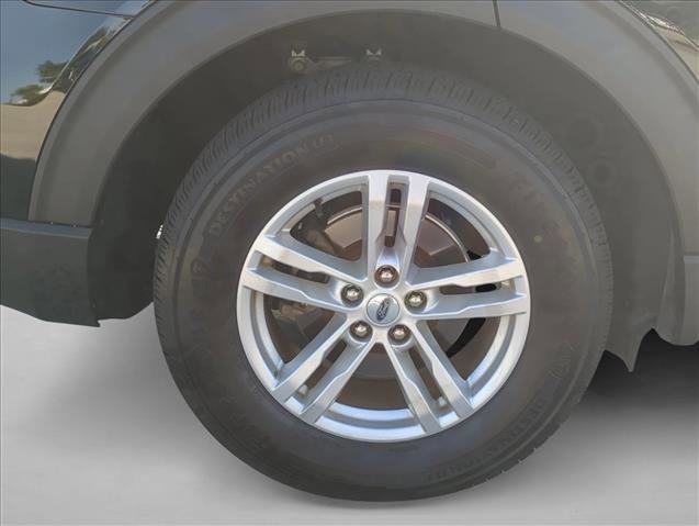 Certified 2023 Ford Explorer XLT RWD image 29