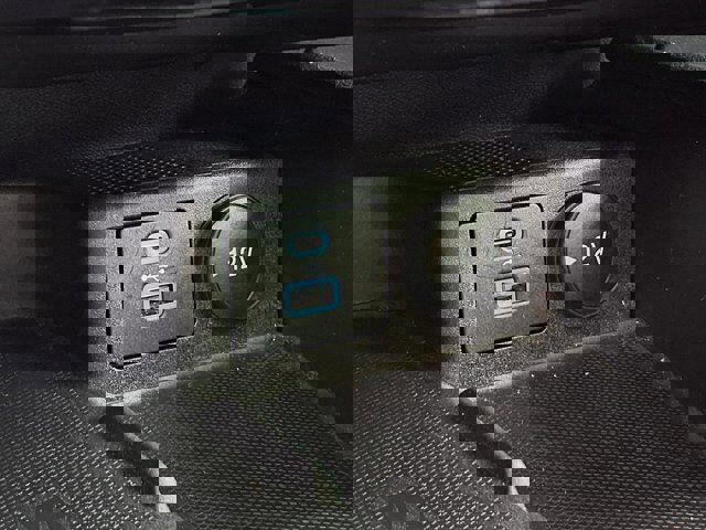 Certified 2023 Ford Escape ST-Line Select w/ Tech Pack #2 image 15