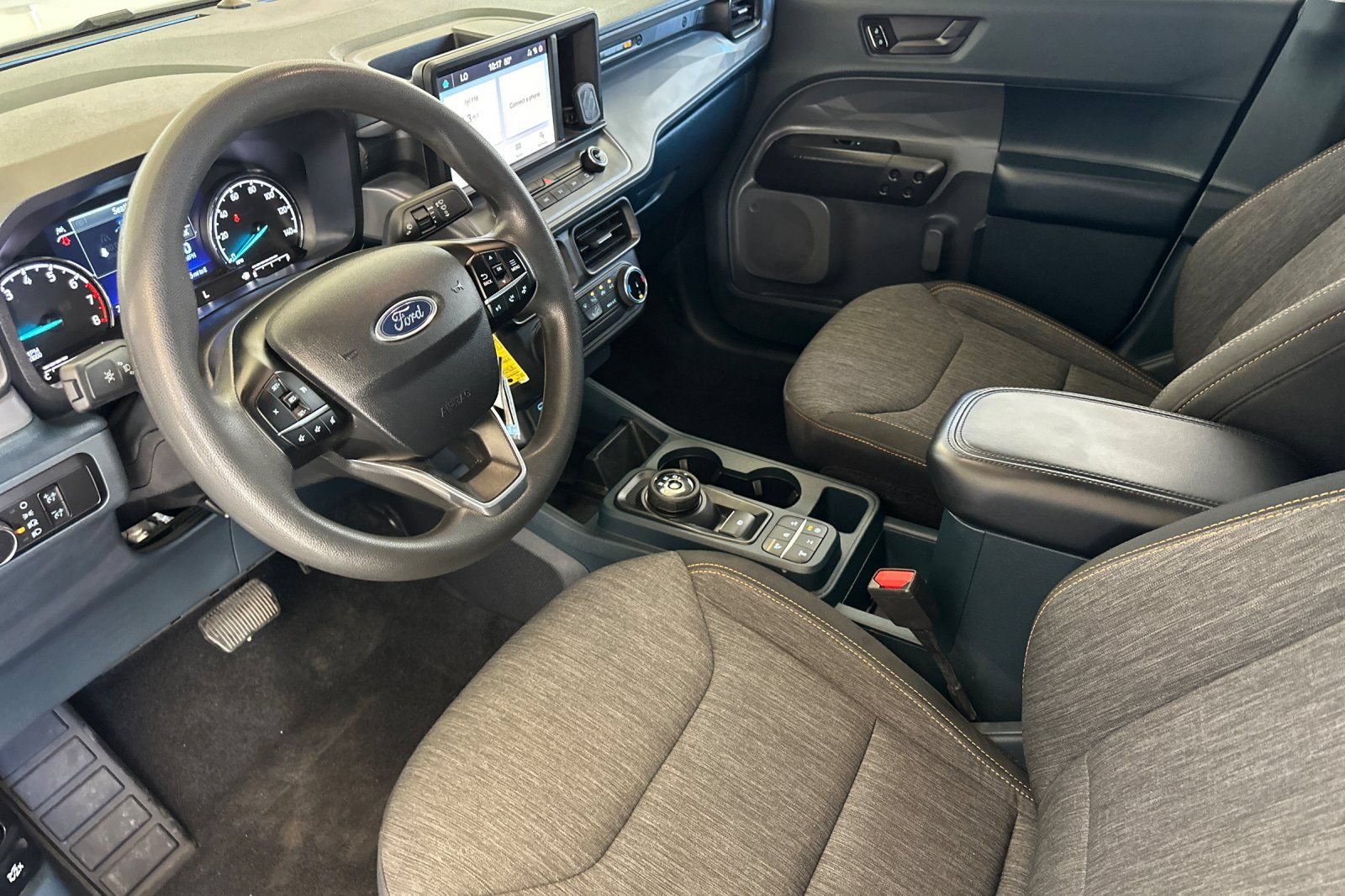 Certified 2024 Ford Maverick Tremor w/ Tremor Off-Road Package AWD/4WD image 9