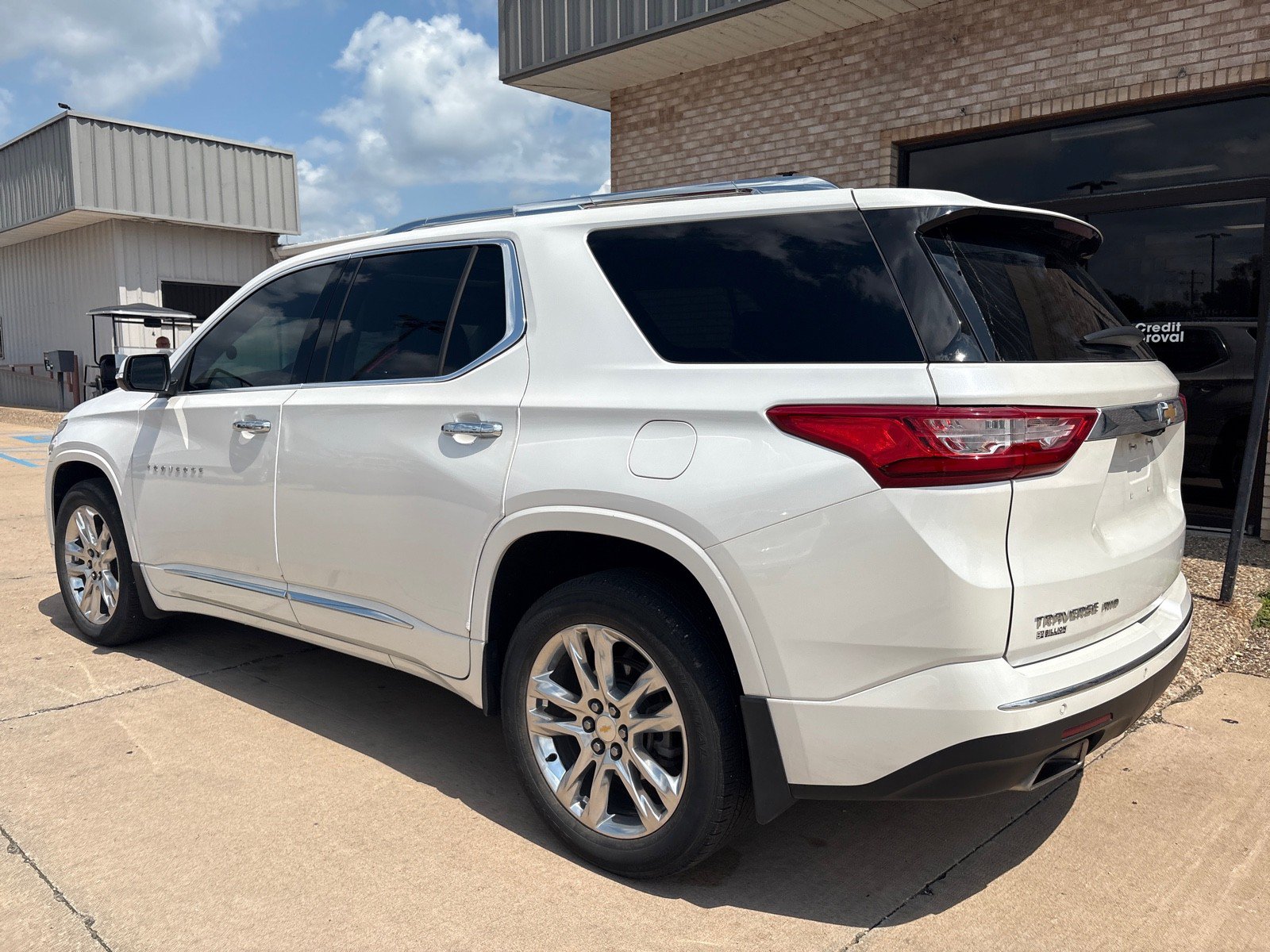 Used 2021 Chevrolet Traverse High Country AWD/4WD image 13