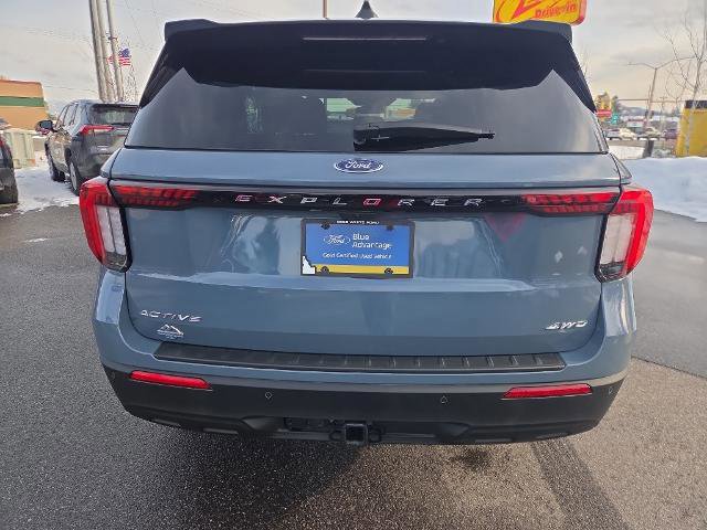 Certified 2025 Ford Explorer Active image 3