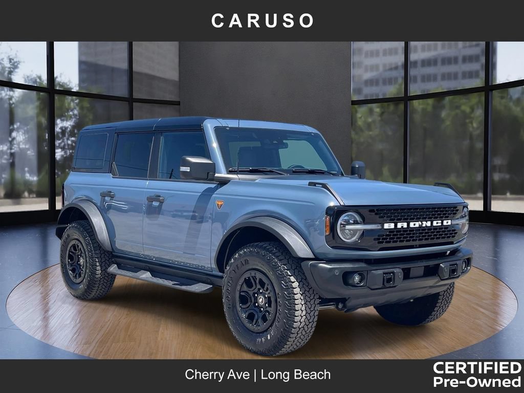 Certified 2025 Ford Bronco Badlands AWD/4WD image 1