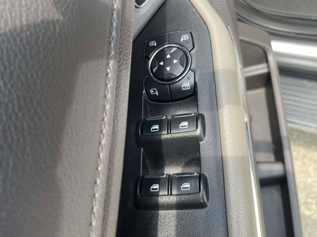Certified 2020 Ford Expedition XLT w/ Equipment Group 202A RWD image 16
