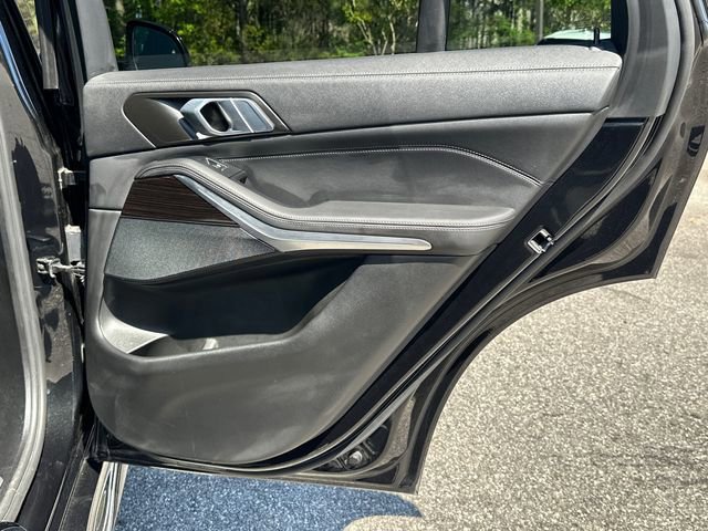 Used 2021 BMW X5 sDrive40i w/ M Sport Package RWD image 16