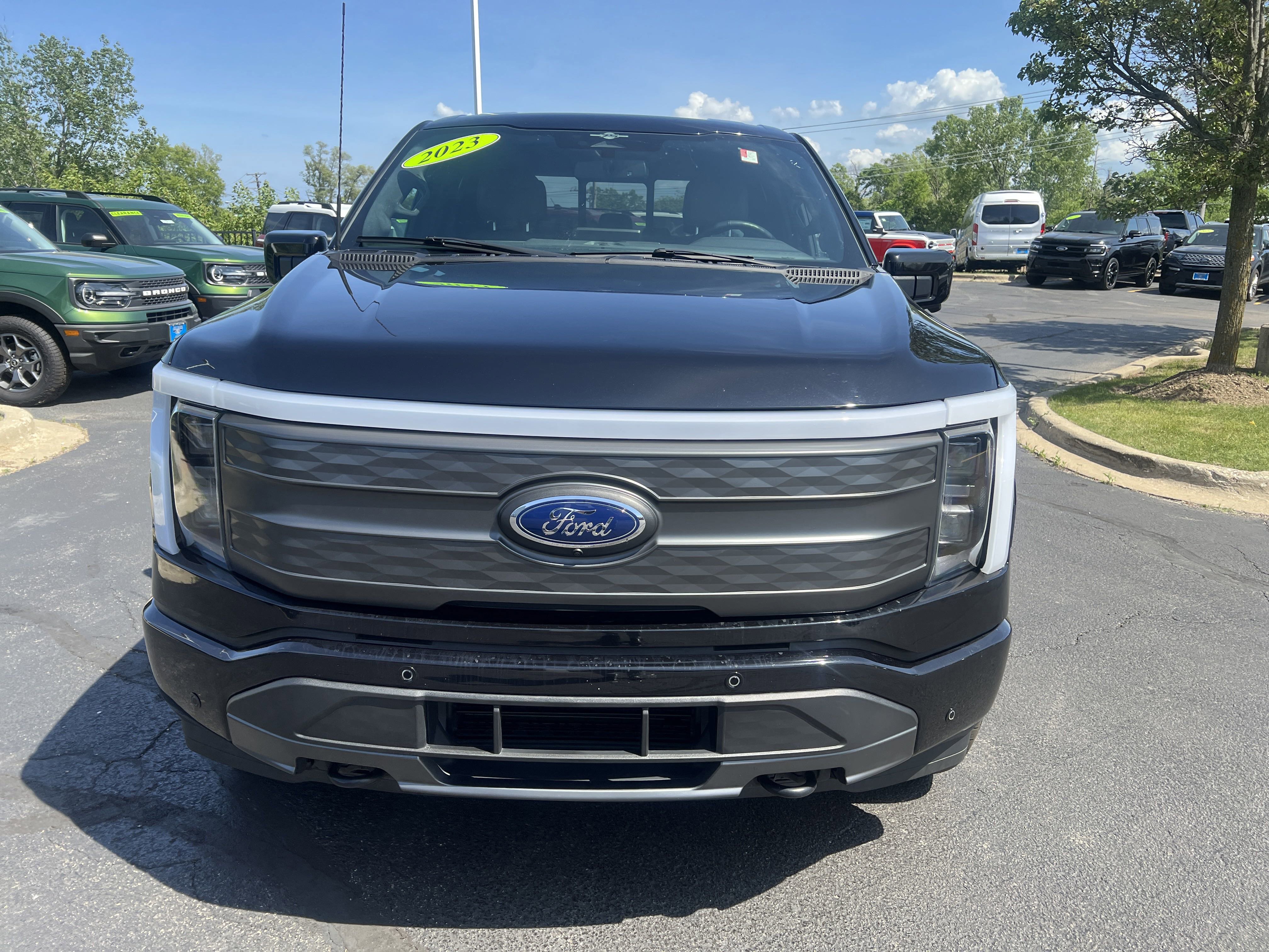 Certified 2023 Ford F150 Lightning Lariat image 8