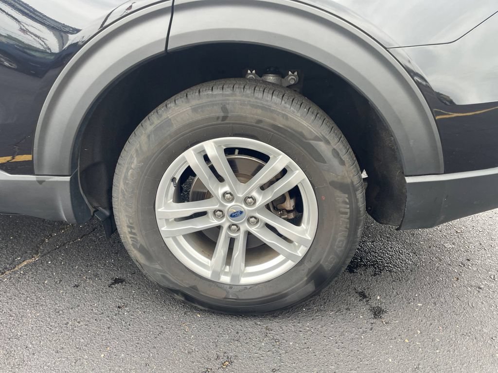 Certified 2023 Ford Explorer XLT AWD/4WD image 11