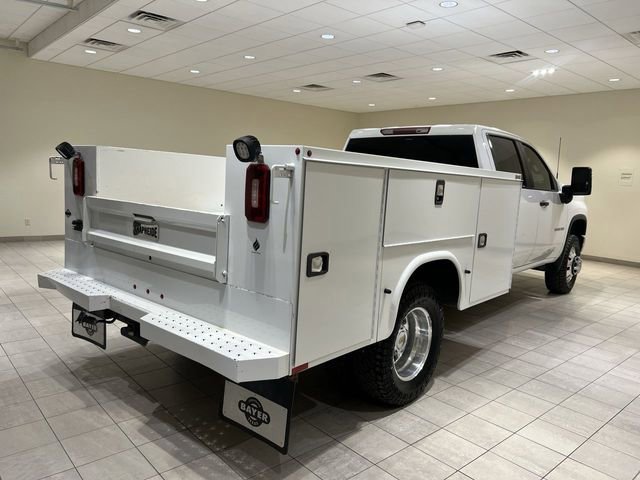Used 2023 Chevrolet Silverado 3500 W/T w/ WT Convenience Package image 4