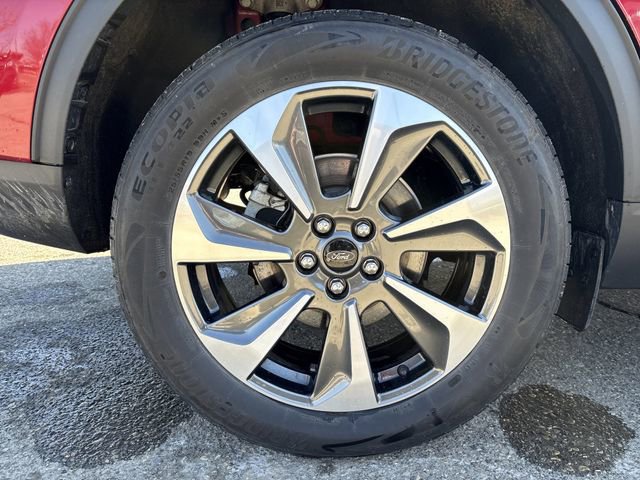 Certified 2023 Ford Escape Platinum w/ Class II Trailer Tow Package image 50