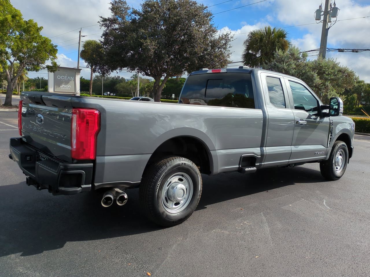 Certified 2024 Ford F350 XL RWD image 5