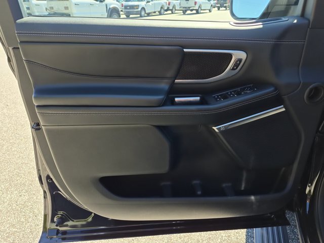 Certified 2025 Ford Expedition Max Platinum w/ Stealth Performance Package AWD/4WD image 13