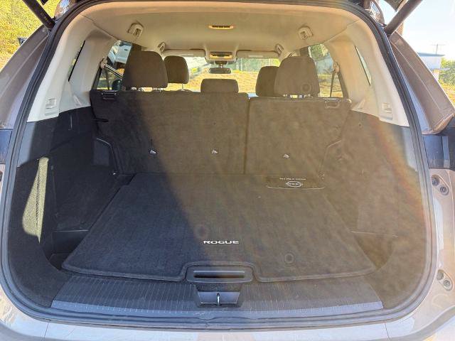 Used 2025 Nissan Rogue SV FWD image 22