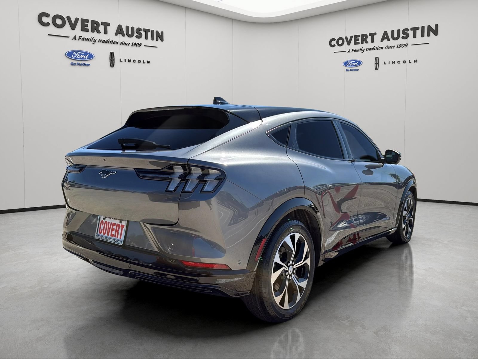 Certified 2023 Ford Mustang Mach-E Premium RWD image 5