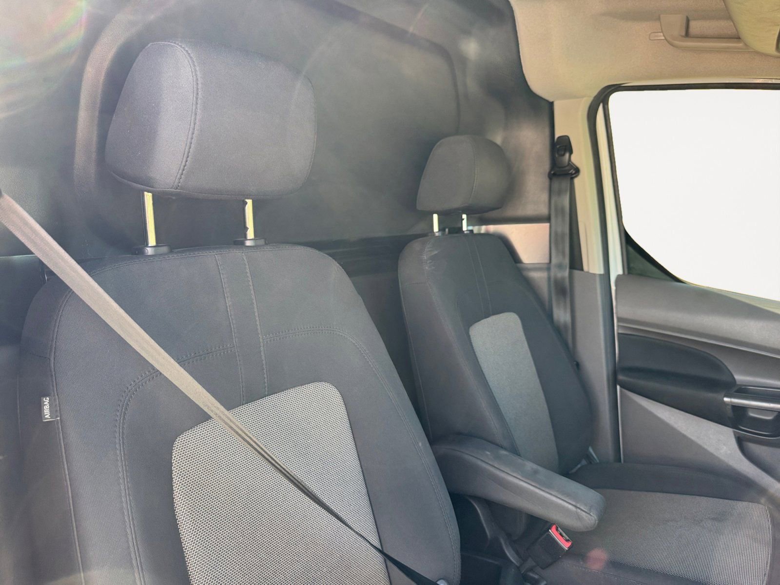 Certified 2022 Ford Transit Connect XL FWD image 13