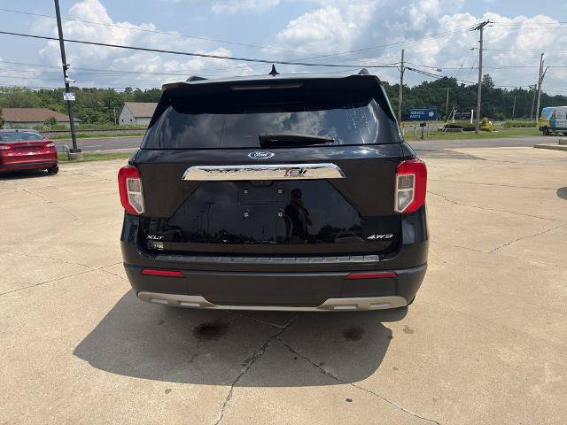 Certified 2023 Ford Explorer XLT w/ Equipment Group 202A AWD/4WD image 5